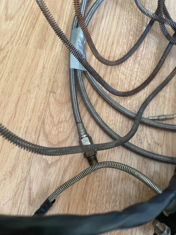 S l1600 (9)