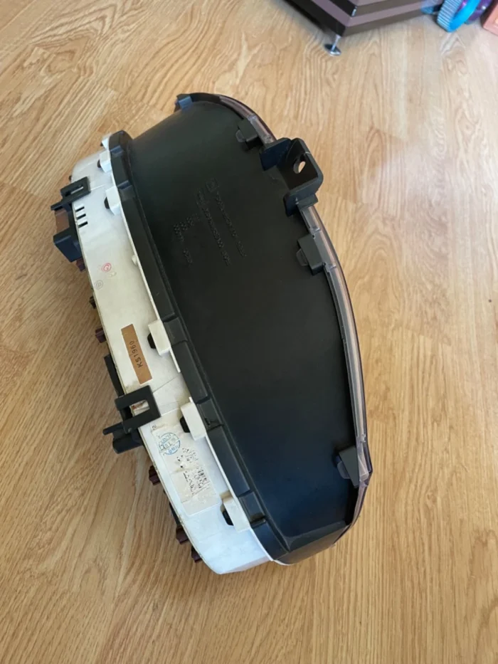 S l1600 (4)