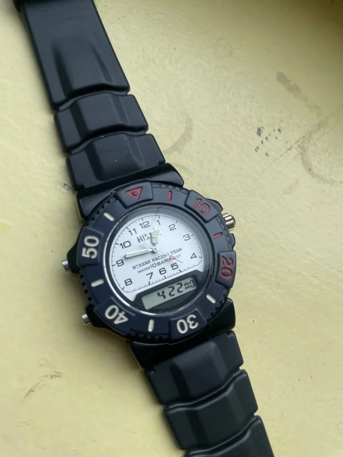 S l1600 (2)