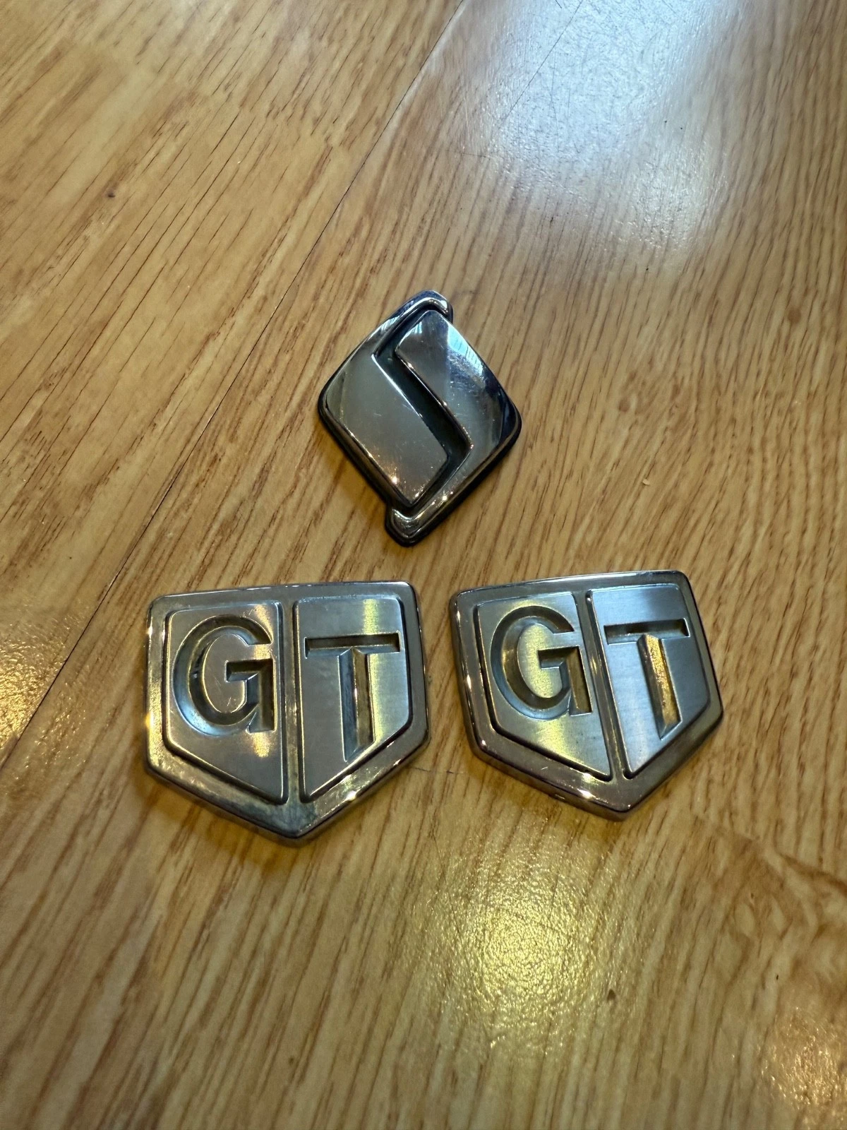 NISSAN SKYLINE R32 GTR SILVER EMBLEM SET BADGE RARE NISMO GT 90s Hood RB26 JDM
