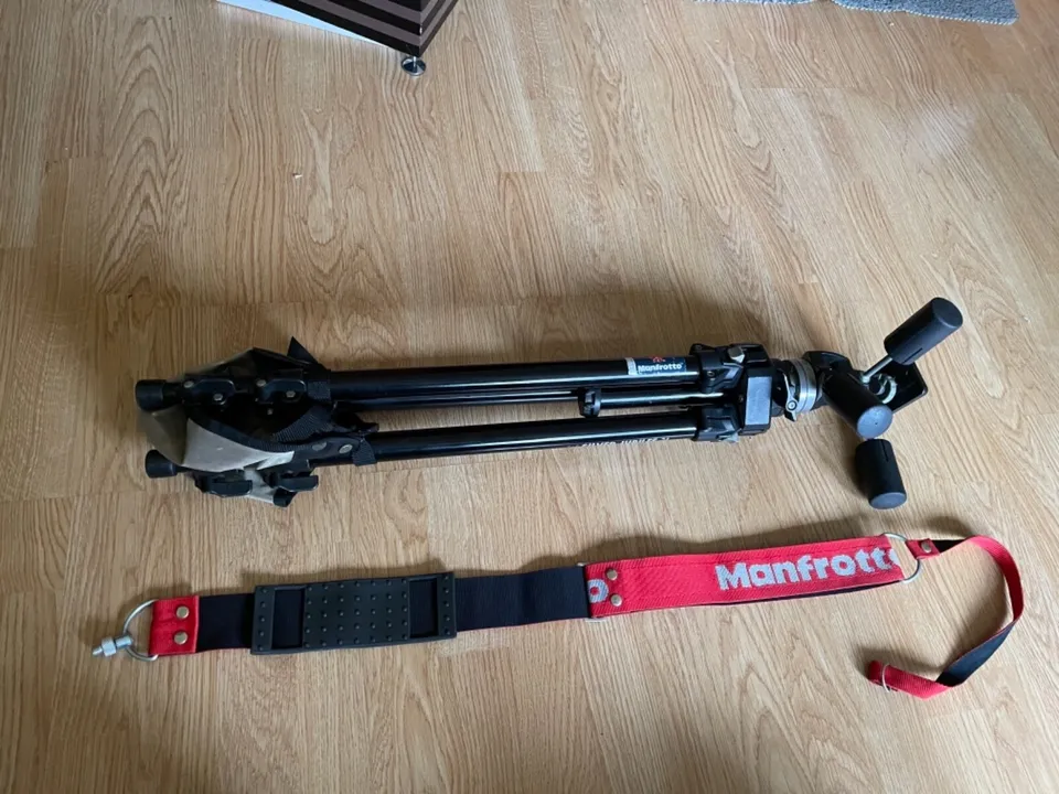 s-l960-13-1 Manfrotto Tripod aluminum Camera Photo Rare Silver 055J - Image 1