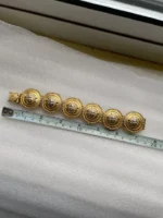 Gianni Versace Gold Plated Bracelet Vintage 90s Medusa Ring Arm badge 80s - Image 2